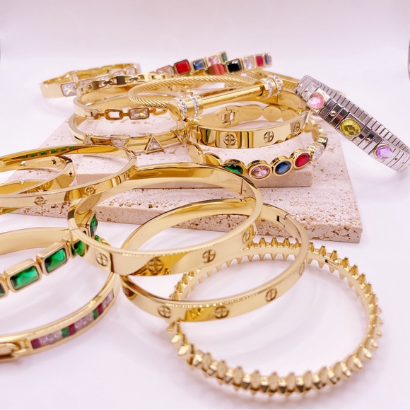 Like This Post So You Don’t Miss My Next Live Event! - Picture 8 of 17